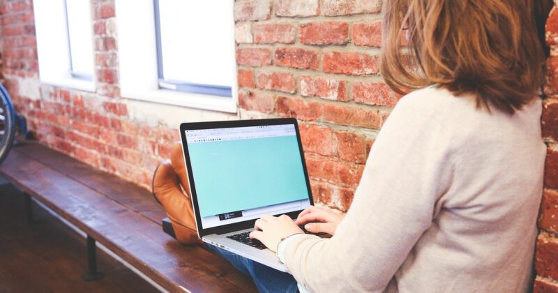 Growth Hacking para Startups em 2025: O Segredo do Crescimento Acelerado